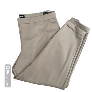 Express Super soft Knit High-Rise Joggers in Tan size XL NWT